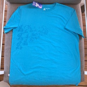 NWT! - CHARLES DARWIN Research Station 100% Brushed Cotton Galapagos Turtle Tee